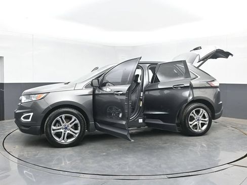 Used 2017 Ford Edge Titanium w/ Technology Package FWD image 52