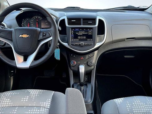 Used 2018 Chevrolet Sonic LS image 16