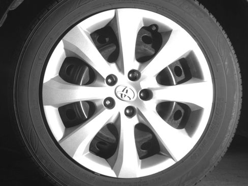 Used 2025 Toyota Corolla LE FWD image 12
