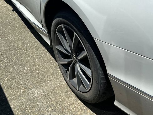 Used 2021 Honda Accord EX-L image 18