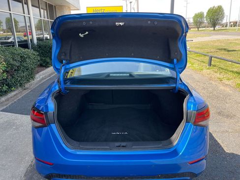 Used 2025 Nissan Sentra SV FWD image 29