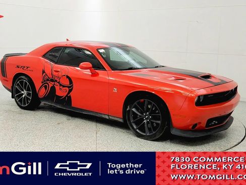 Used 2019 Dodge Challenger R/T Scat Pack image 1