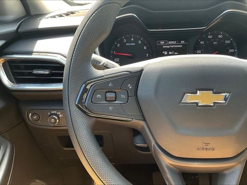 Used 2023 Chevrolet TrailBlazer LT w/ Convenience Package AWD/4WD image 45