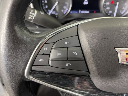 Used 2022 Cadillac XT5 Premium Luxury w/ Technology Package image 33