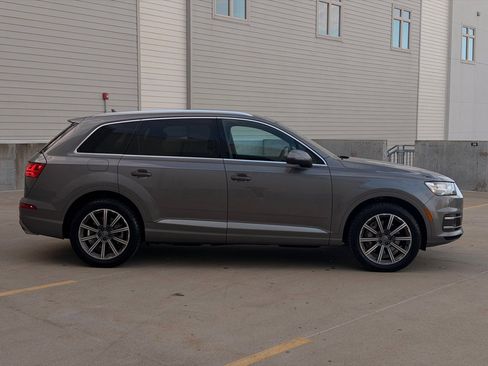 Used 2017 Audi Q7 3.0T Prestige image 8