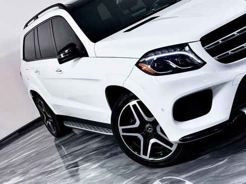 Used 2019 Mercedes-Benz GLS 550 4MATIC w/ Driver Assistance Package image 4