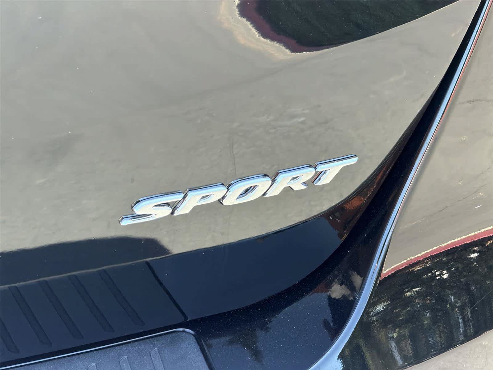 Used 2023 Honda Odyssey Sport image 8