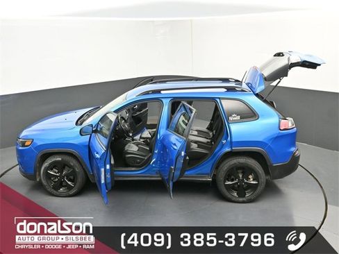 Used 2021 Jeep Cherokee Latitude Plus image 27