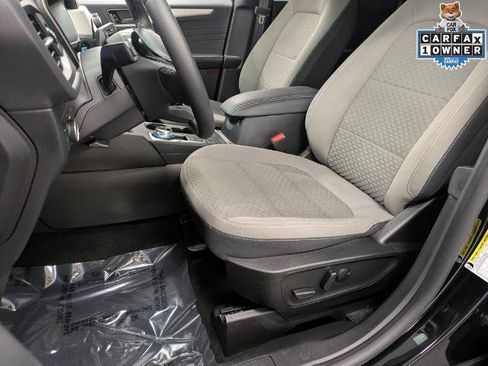 Certified 2022 Ford Escape SE w/ SE Sport Appearance Package AWD/4WD image 10