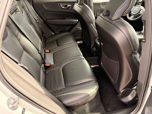Certified 2023 Volvo XC60 B5 Ultimate image 26