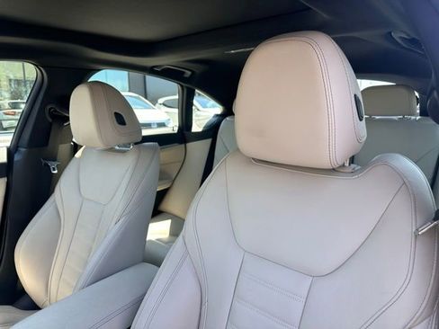 Used 2023 BMW i4 eDrive35 w/ Premium Package RWD image 19