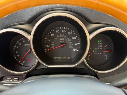 Used 2002 Lexus SC 430 Convertible RWD image 16