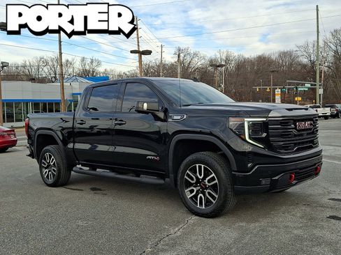Used 2023 GMC Sierra 1500 AT4 w/ Technology Package image 1