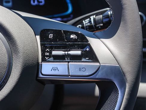 Certified 2026 Hyundai Elantra Sport FWD image 31