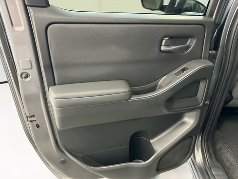 Used 2022 Nissan Frontier S w/ Technology Package image 26