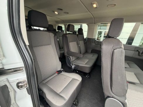 Used 2024 Ford Transit 350 XLT image 30