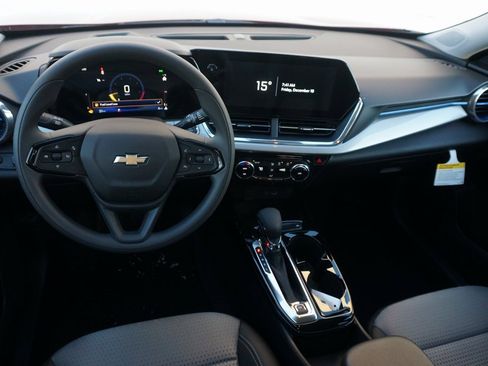 New 2026 Chevrolet Trax LT image 13