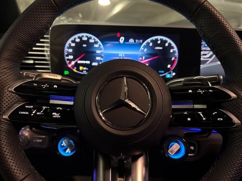 New 2026 Mercedes-Benz GLE 63 AMG S image 23