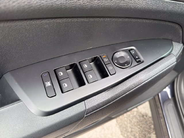 New 2027 Kia Sportage LX FWD image 17