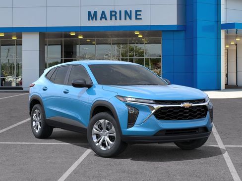 New 2026 Chevrolet Trax LS FWD image 7