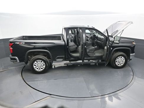 Used 2024 Chevrolet Silverado 2500 LTZ image 71