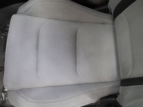 Used 2020 Chevrolet Camaro LT image 15