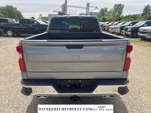 Used 2025 Chevrolet Silverado 1500 LTZ AWD/4WD image 5