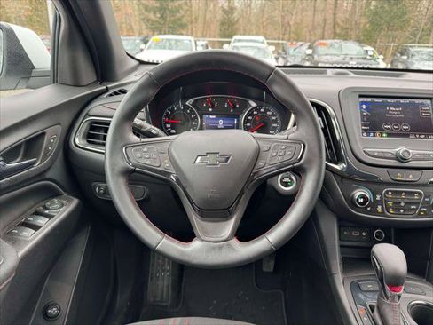 Used 2023 Chevrolet Equinox RS image 19