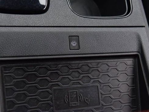 Certified 2025 Nissan Frontier PRO-4X w/ Pro Convenience Package image 24