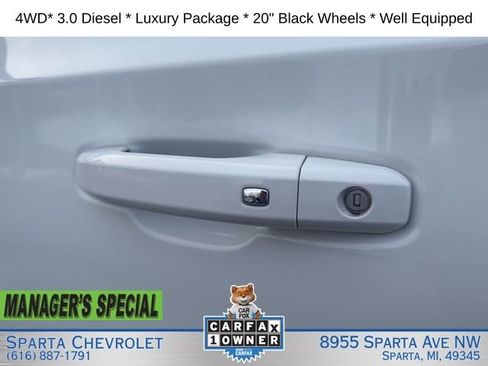 Used 2023 Chevrolet Tahoe LT w/ Luxury Package AWD/4WD image 31