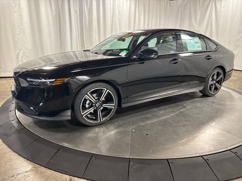 New 2026 Honda Accord SE image 1