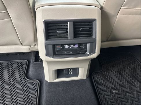 Used 2019 Volkswagen Atlas SE w/ Towing Package AWD/4WD image 28