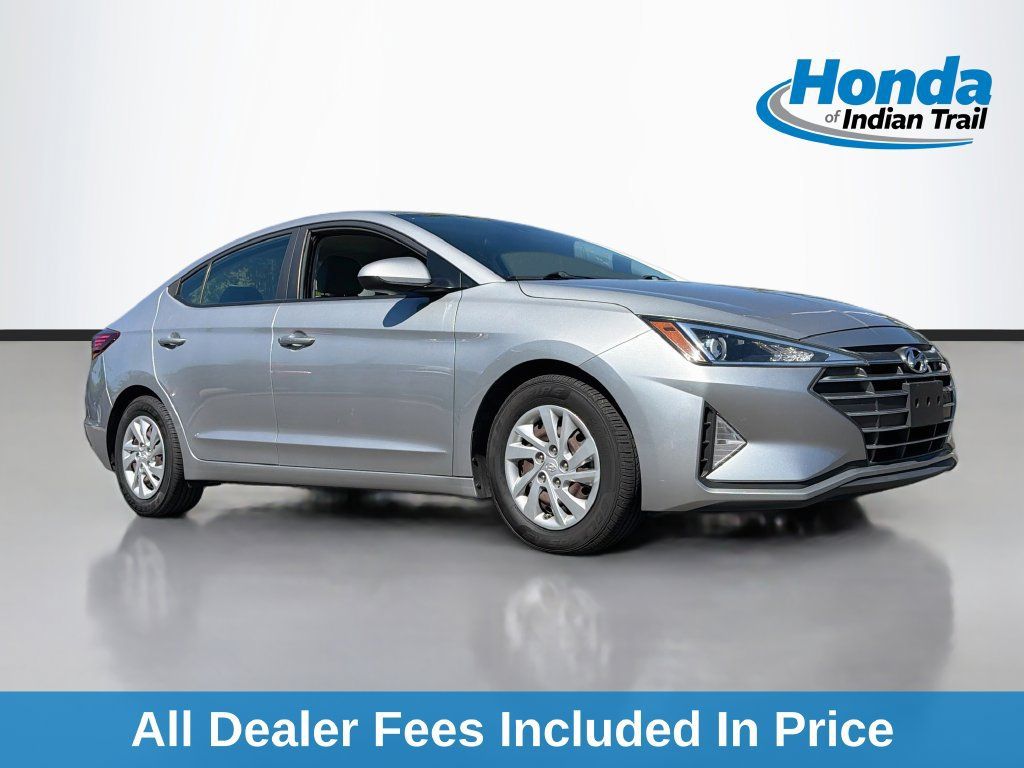 Used 2020 Hyundai Elantra SE FWD image 1