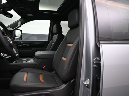 New 2026 GMC Sierra 3500 AT4 w/ AT4 Premium Plus Package image 12
