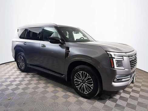 Certified 2025 Nissan Armada SL w/ Captain's Chari Seat Package AWD/4WD image 3