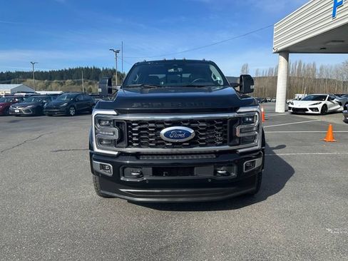 Used 2024 Ford F450 Limited w/ FX4 Off-Road Package AWD/4WD image 7