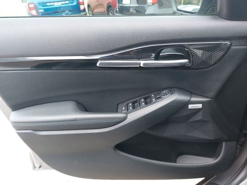 Used 2021 Kia Seltos SX image 28