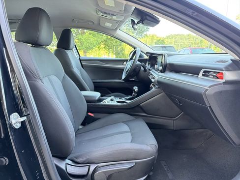 Used 2022 Kia K5 LXS FWD image 17