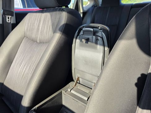 Used 2017 Nissan Sentra SV FWD image 30