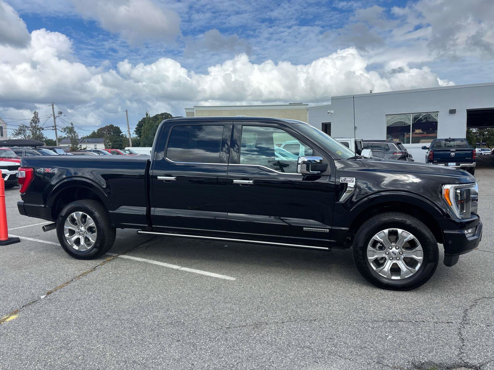Used 2022 Ford F150 Platinum w/ Equipment Group 701A High AWD/4WD image 2