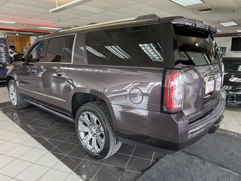 Used 2016 GMC Yukon XL Denali w/ Open Road Package AWD/4WD image 8