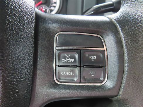 Used 2013 RAM 1500 Express AWD/4WD image 20