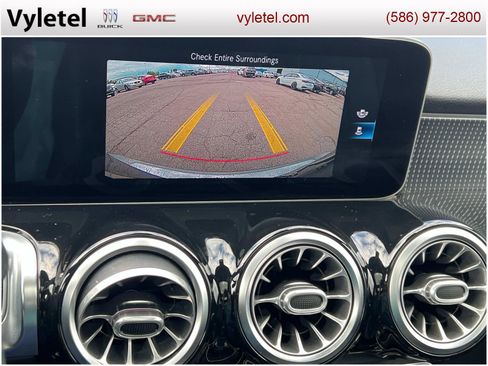Used 2020 Mercedes-Benz GLB 250 4MATIC image 22