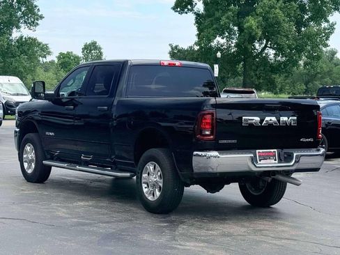 Used 2025 RAM 2500 Big Horn AWD/4WD image 10