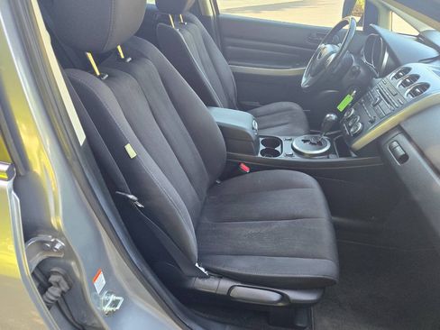 Used 2010 MAZDA CX-7 i Sport w/ Convenience Pkg FWD image 18