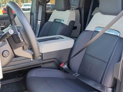 New 2026 GMC Hummer EV SUV image 17