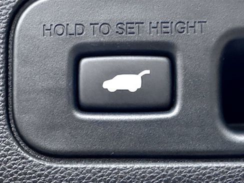 Used 2024 Acura MDX SH-AWD w/ Technology Package image 34