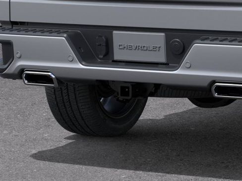 New 2026 Chevrolet Silverado 1500 High Country w/ High Country Premium Package AWD/4WD image 38