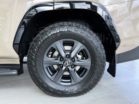 New 2026 Lexus LX 700h Overtrail AWD/4WD image 15