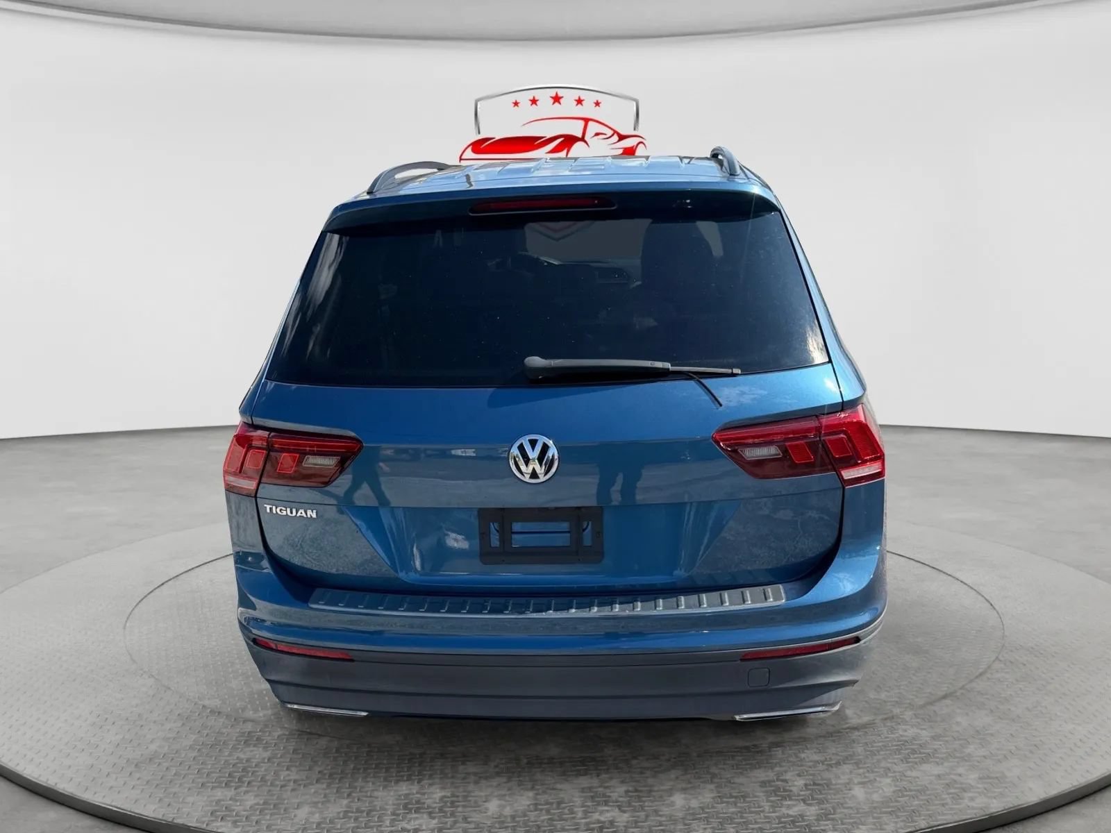 Used 2019 Volkswagen Tiguan S FWD image 5